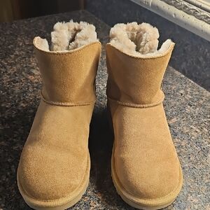 UGG Tan Ankle Boots with Cream Lining